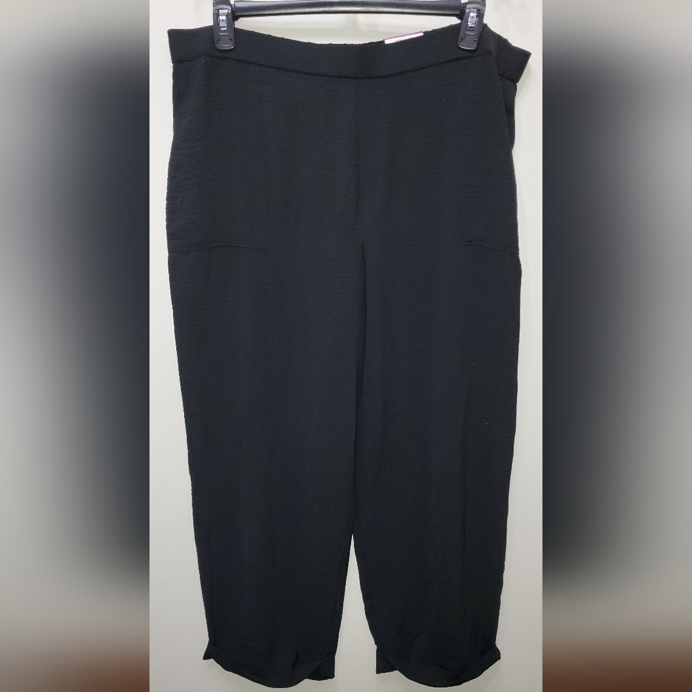 ALFANI Black Straight Leg Flowy Dress Pants